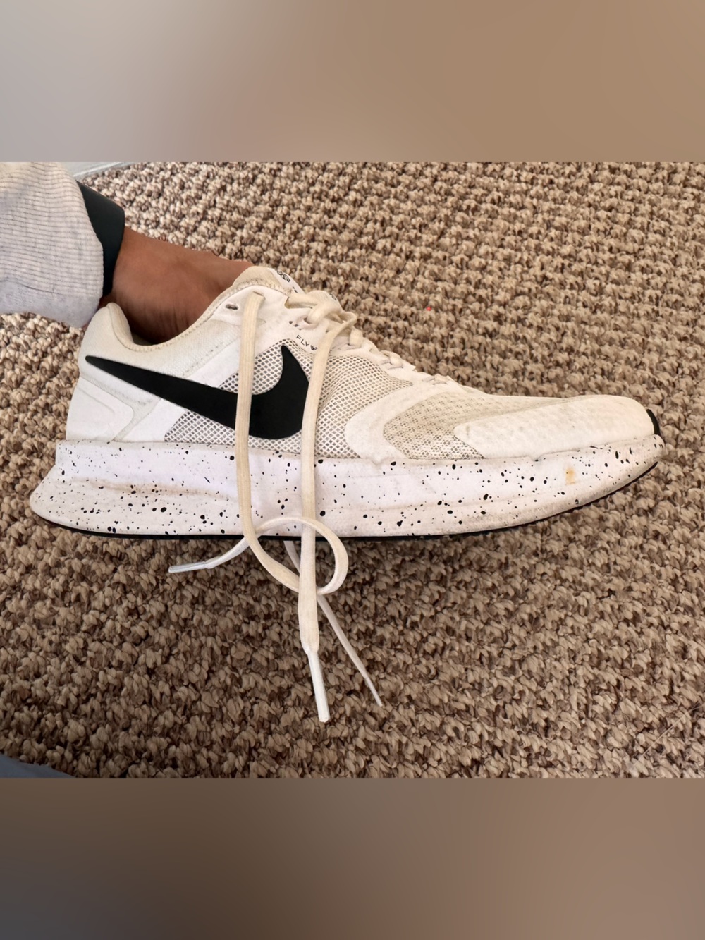 Nike Women’s Run Swift Size 8